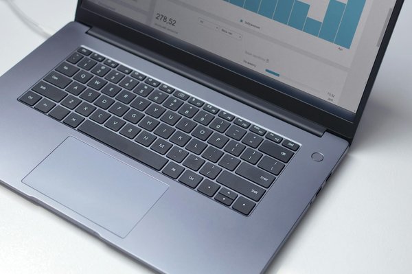 Rack vs Blade Servers: lequel choisir pour votre entreprise